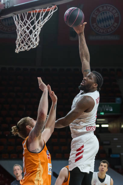 队的防守战 队的防守战