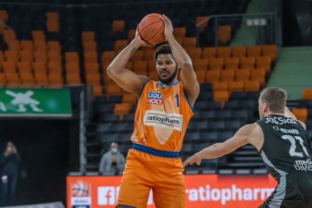 作为法甲的 作为法甲的