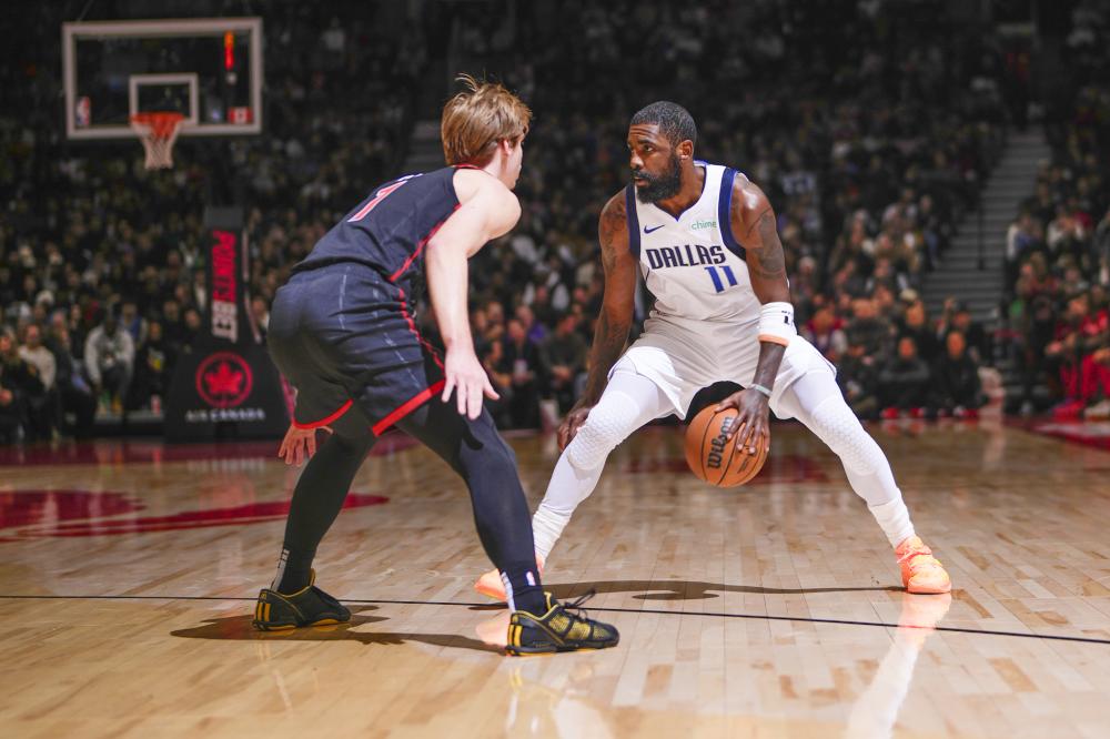 被迫滞留在 被迫滞留在